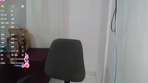 victoria online show from 02/16/25, 08:22