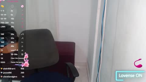 victoria online show from 02/24/25, 09:32