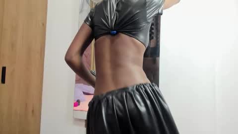 Vicky  online show from 02/12/26, 04:18