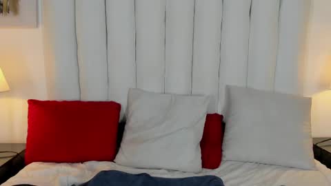 victoria_queen2 online show from 02/22/25, 04:29