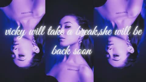 Victoria  online show from 10/29/25, 02:03