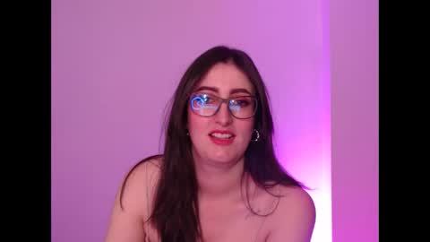 Victoria online show from 01/17/25, 07:16