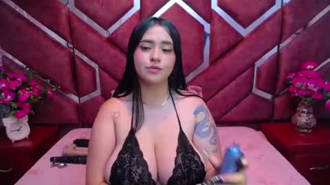 Victoria online show from 01/28/25, 04:52