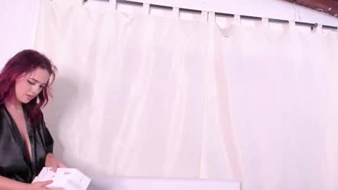 Victoria Zans  online show from 01/05/26, 05:27