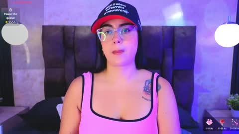 Victoria Andrade online show from 05/01/26, 12:43