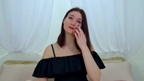 Victoria online show from 01/15/26, 06:29