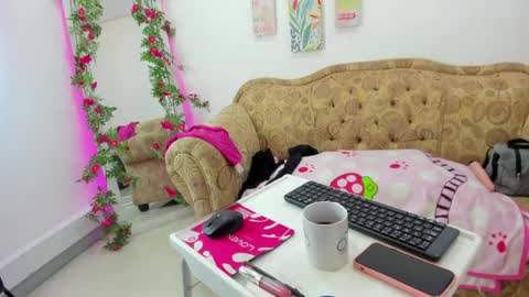 victoriacg online show from 05/30/26, 12:24