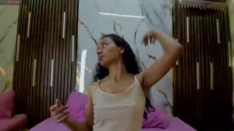 Victoria  online show from 09/10/25, 08:09