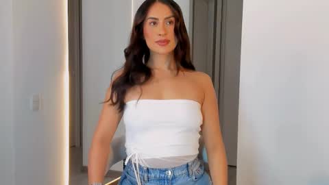 Vcitoria online show from 11/29/25, 11:41