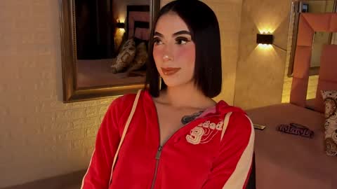 VICTORIA online show from 02/21/25, 08:49