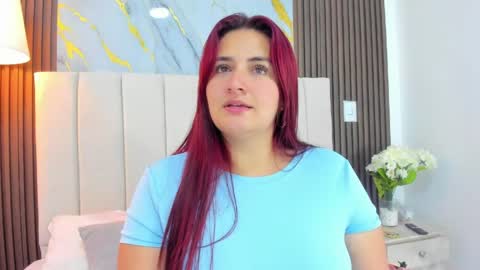 Snapshot of victoriaguzman_ chatting on 06/02/26, 05:15 Victoria online show from 06/02/26, 05:15