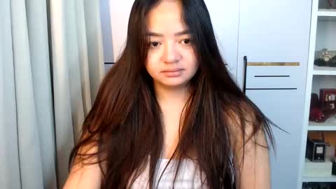 Victoria Harper online show from 05/02/26, 05:23