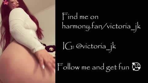 Snapshot of victoriajk chatting on 09/19/25, 12:06 Victoria online show from 09/19/25, 12:06