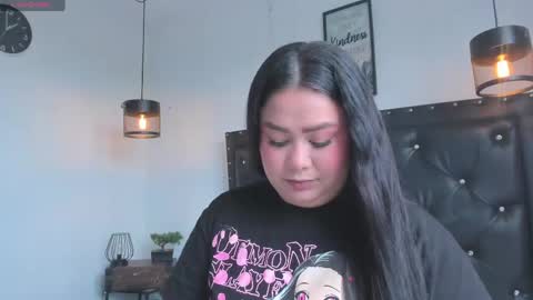 Snapshot of victoriajk chatting on 04/25/26, 01:52 Victoria online show from 04/25/26, 01:52