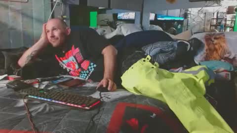 victoriajohn online show from 11/06/25, 05:52