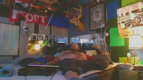 victoriajohn online show from 11/30/25, 02:32