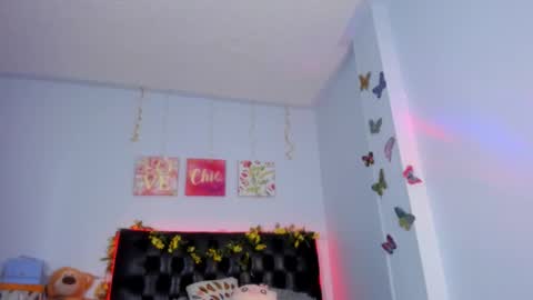 Snapshot of victorialarson2 chatting on 10/01/25, 03:51 Victoria Larson - Independient Model online show from 10/01/25, 03:51