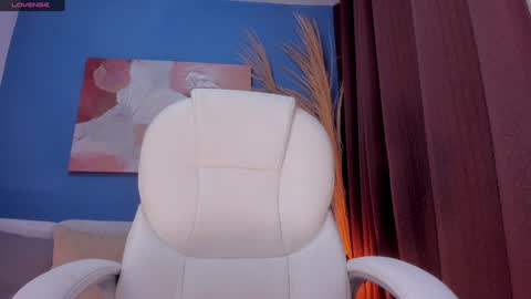 Victoria online show from 12/27/24, 06:24