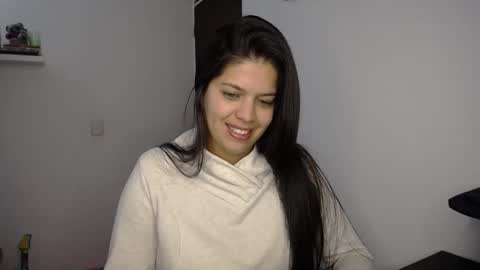 victorialg online show from 11/10/25, 07:35