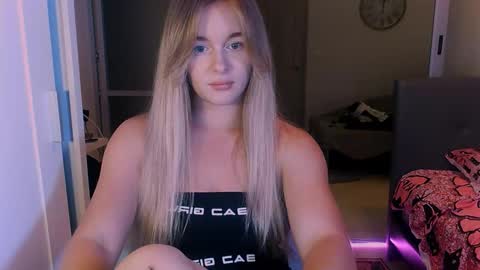 Eva and Victor online show from 10/24/25, 12:12