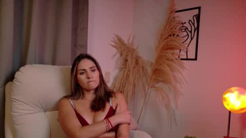 VictoriaNova online show from 02/23/26, 06:38