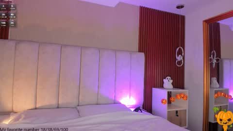 Maria Victoria online show from 10/27/25, 11:36