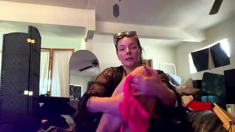 victoriaryderxxxoo online show from 04/26/26, 10:07