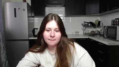 victoriassecrets_ online show from 12/02/24, 06:20