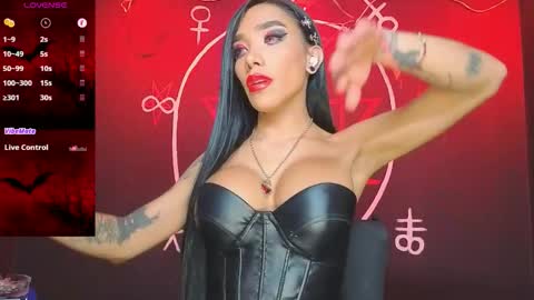 Victoria Vampire online show from 11/11/25, 11:27