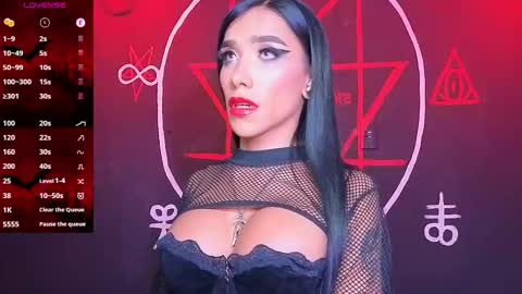 Victoria Vampire online show from 11/16/25, 03:45