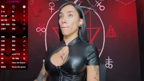 Victoria Vampire online show from 11/19/25, 06:19