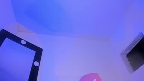 samantha victoria hall online show from 11/10/25, 09:47