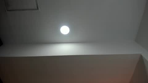 Victoria Vixen online show from 04/12/26, 08:47