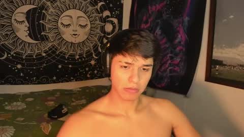 Snapshot of victorino_jhonson chatting on 01/12/25, 02:56 Victorino Jhonson online show from 01/12/25, 02:56