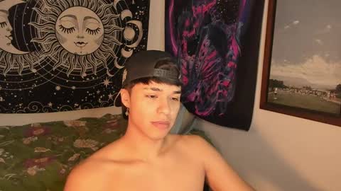 Snapshot of victorino_jhonson chatting on 01/13/25, 01:39 Victorino Jhonson online show from 01/13/25, 01:39