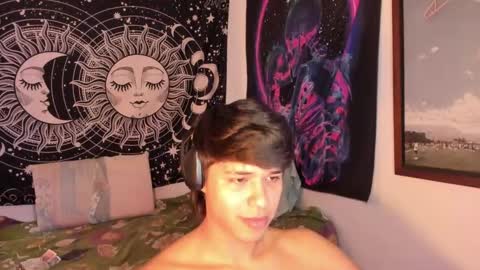 Snapshot of victorino_jhonson chatting on 03/12/25, 08:52 Victorino Jhonson online show from 03/12/25, 08:52