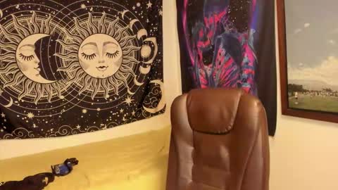 Victorino Jhonson online show from 11/25/25, 02:11