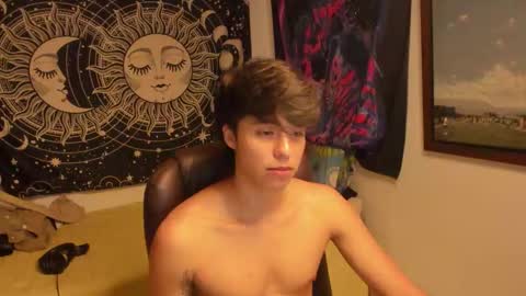 Victorino Jhonson online show from 12/01/25, 01:43