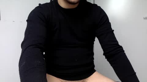 Snapshot of victorwitt91 chatting on 01/18/25, 11:21 victorwitt91 online show from 01/18/25, 11:21