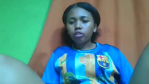 Snapshot of vierge28430 chatting on 04/23/26, 12:29 vierge28430 online show from 04/23/26, 12:29