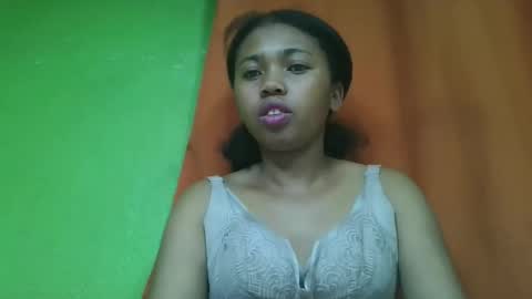 Snapshot of vierge28430 chatting on 04/29/26, 02:15 vierge28430 online show from 04/29/26, 02:15