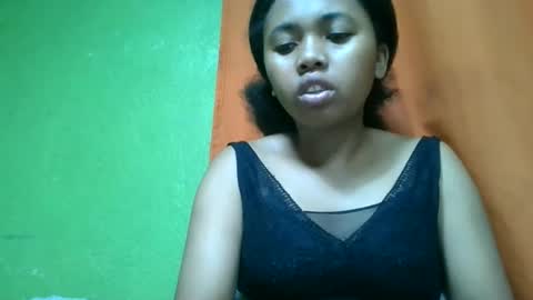 Snapshot of vierge28430 chatting on 05/15/26, 06:42 vierge28430 online show from 05/15/26, 06:42
