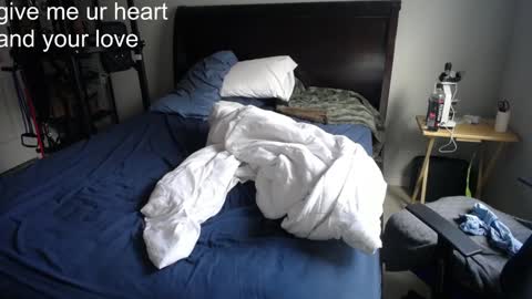 Snapshot of vietnamese23 chatting on 01/10/25, 03:37 wonderful online show from 01/10/25, 03:37