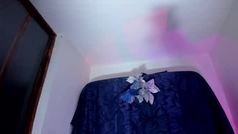 viioleett_cum online show from 10/15/25, 01:00