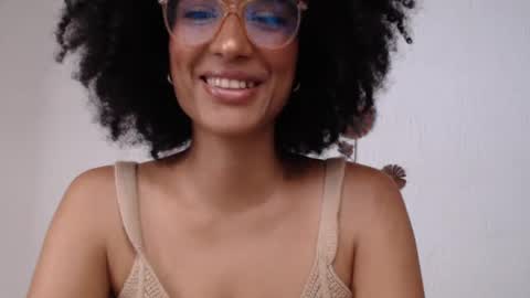viiolettaaa online show from 06/26/26, 09:30