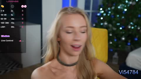 vika54784 online show from 12/19/24, 04:13