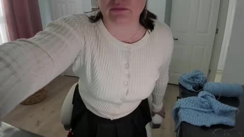 Snapshot of vika7333 chatting on 02/14/25, 05:57 Ukrainian-woman online show from 02/14/25, 05:57