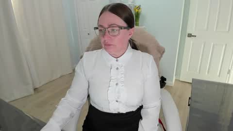 Snapshot of vika7333 chatting on 03/10/25, 09:29 Ukrainian-woman online show from 03/10/25, 09:29