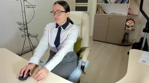 Ukrainian-woman online show from 11/20/25, 07:19