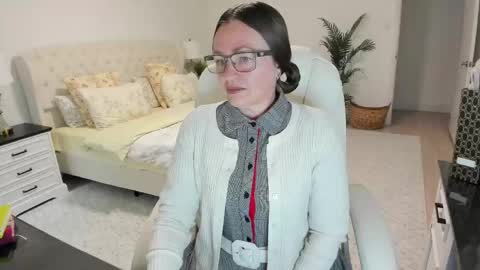 Ukrainian-woman online show from 04/29/26, 11:14